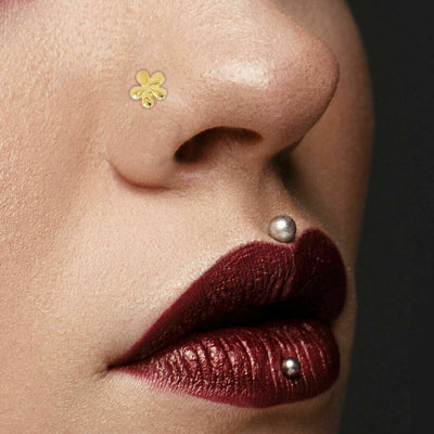 Nose Screw 14k Yellow Gold with Five Petal Flower Design 22 Gauge