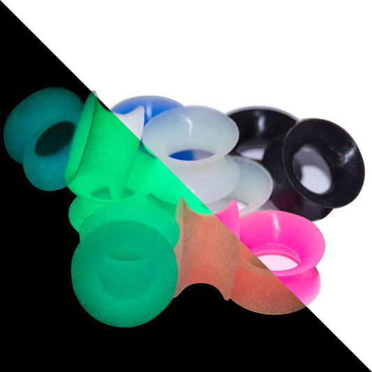 Package of 6 Silicon Ear Gauges Tunnels Plugs Glow